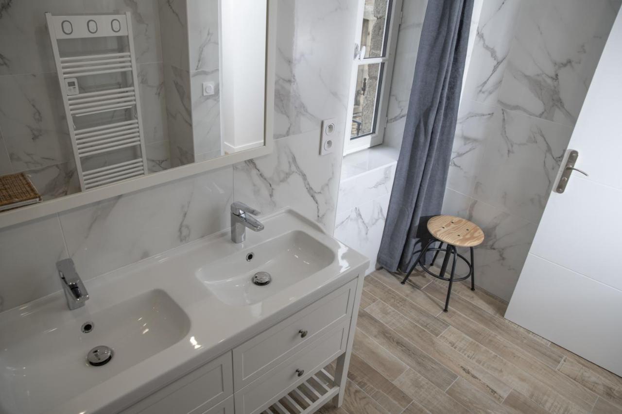 Apartamento Triplex 110 M2 Centre Historique Avec Jacuzzi Dinan Exterior foto