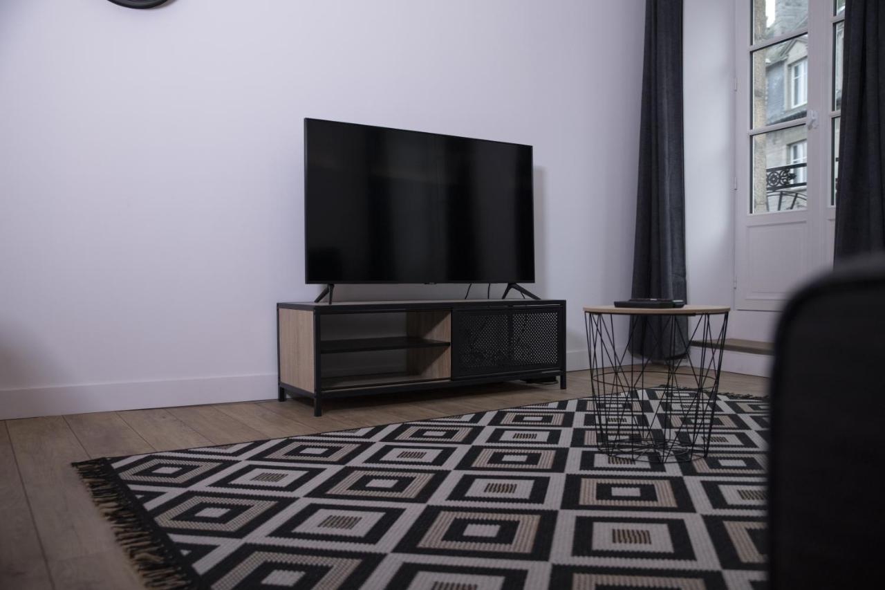 Apartamento Triplex 110 M2 Centre Historique Avec Jacuzzi Dinan Exterior foto